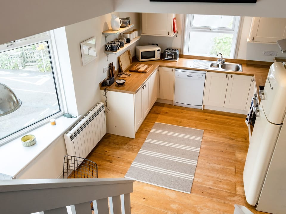 Fridge, dishwasher, electric kettle, toaster