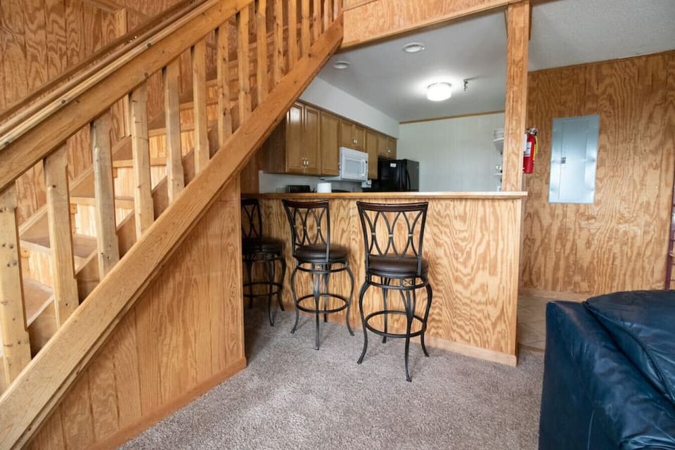 bar