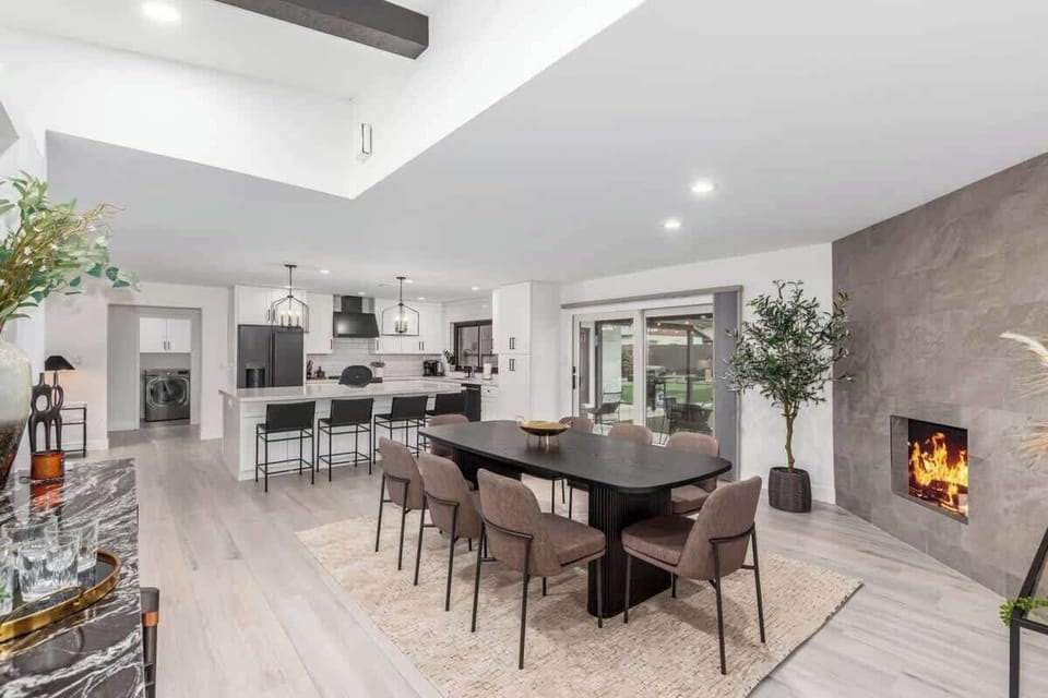 Open concept kitchen and dining room