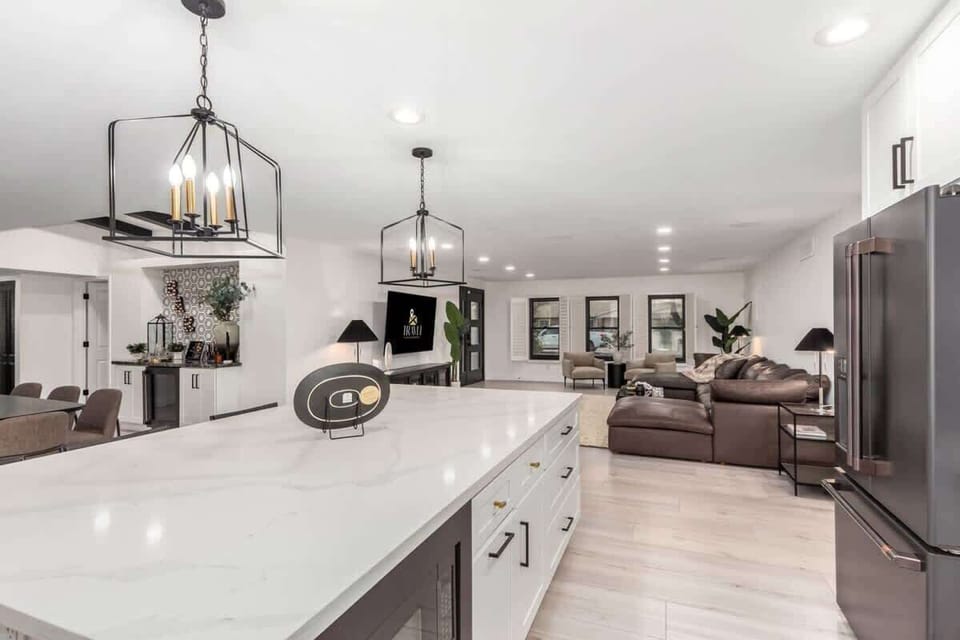 Crisp, Modern, Updated Kitchen with High End Appliances