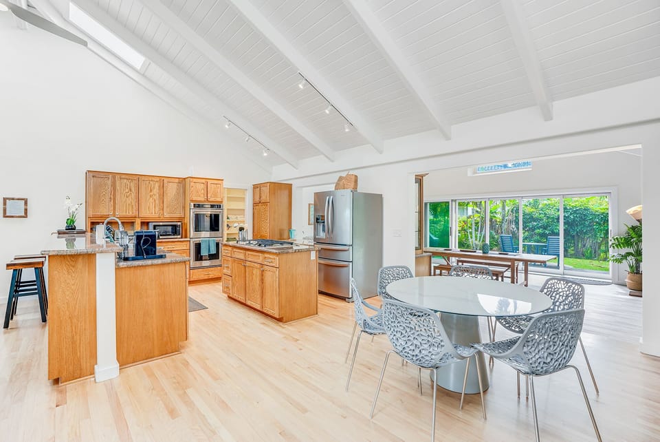 Spacious living area with fully stocked kitchen