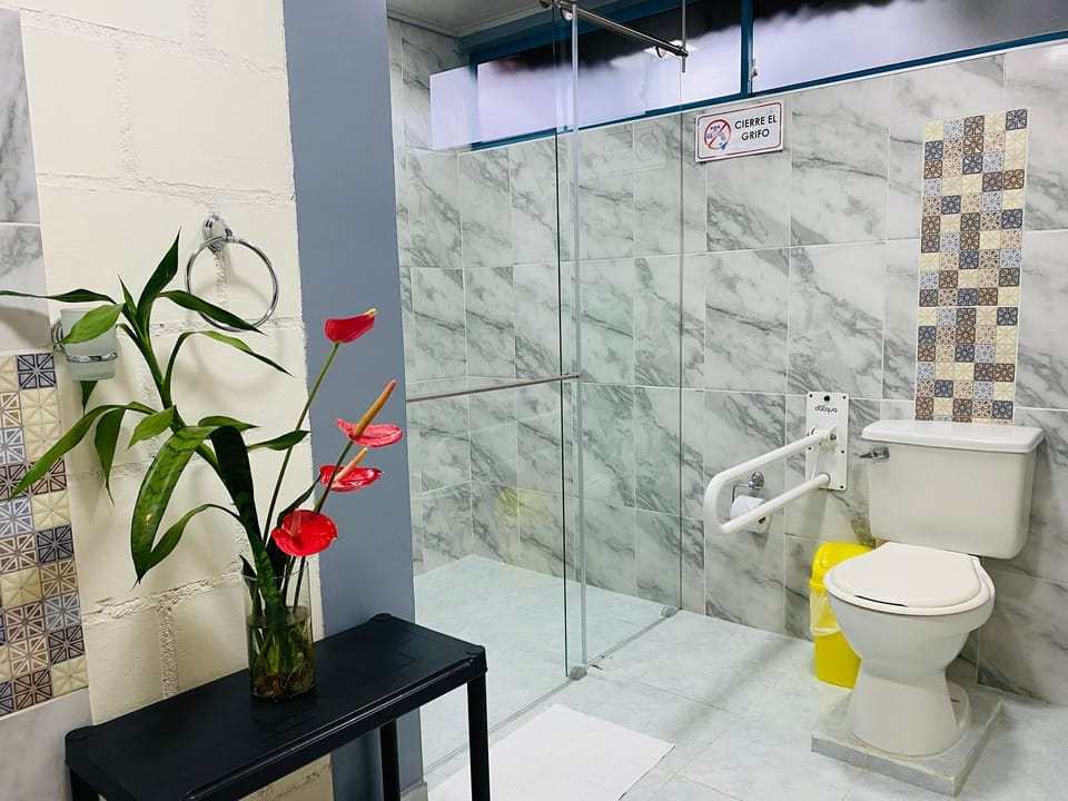 Comfort Room, 1 Double Bed, Non Smoking, Garden View | Bathroom | Rainfall showerhead, hair dryer, towels, soap