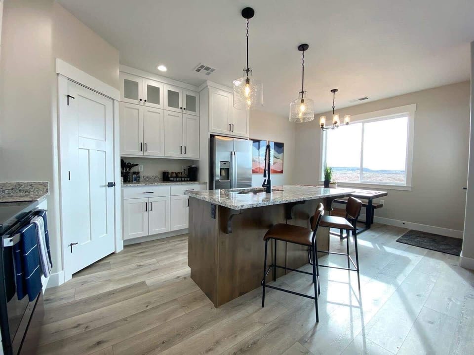 Craving a home-cooked meal on vacation? From a hand mixer to a Crock Pot, our kitchen has everything you need to make it happen.