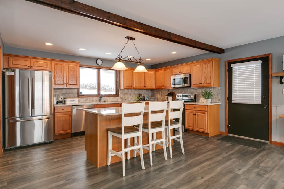 Enjoy meals with dinnerware, cookware provided