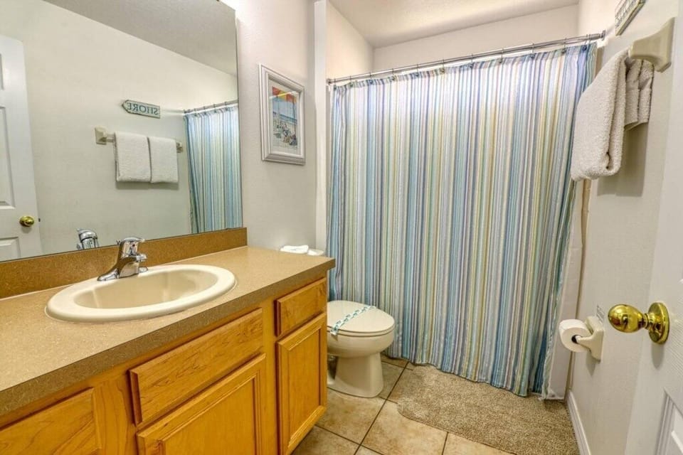 Share bathroom