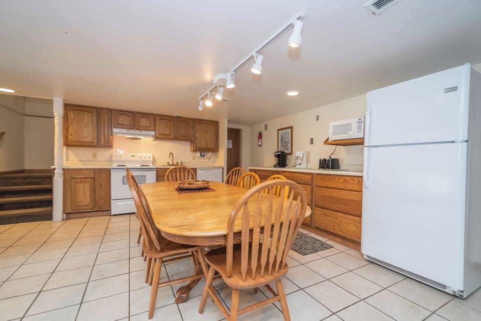 House (3 Bedrooms) | Property amenity