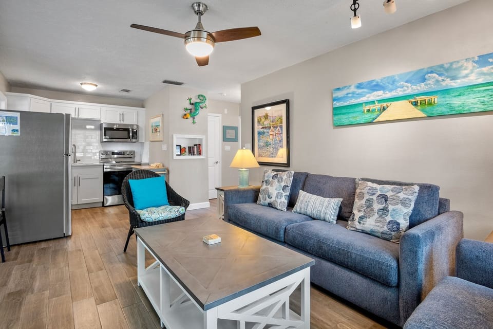 Living Area, Sleeper Sofa