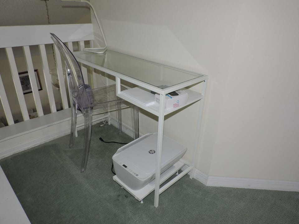 Separate working from home space