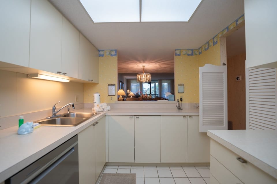 Gulf and Bay Club Unit E204