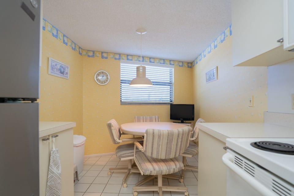 Gulf and Bay Club Unit E204