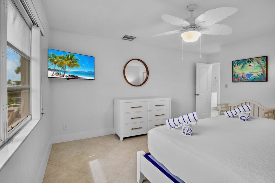Jamaica Royale 039 by Tropical sands Accommodations