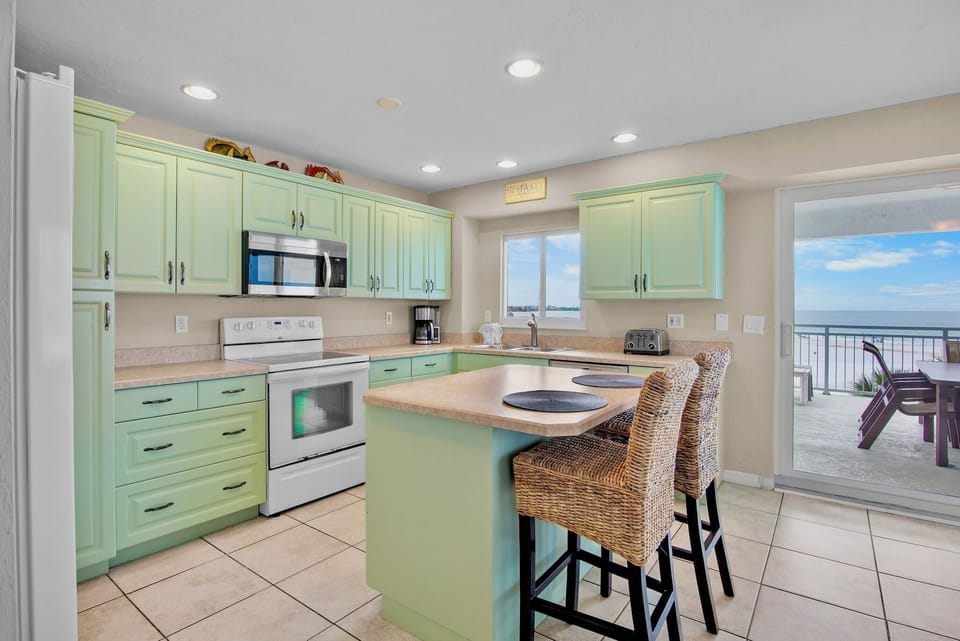 Jamaica Royale 401 by Tropical Sands Accommodations