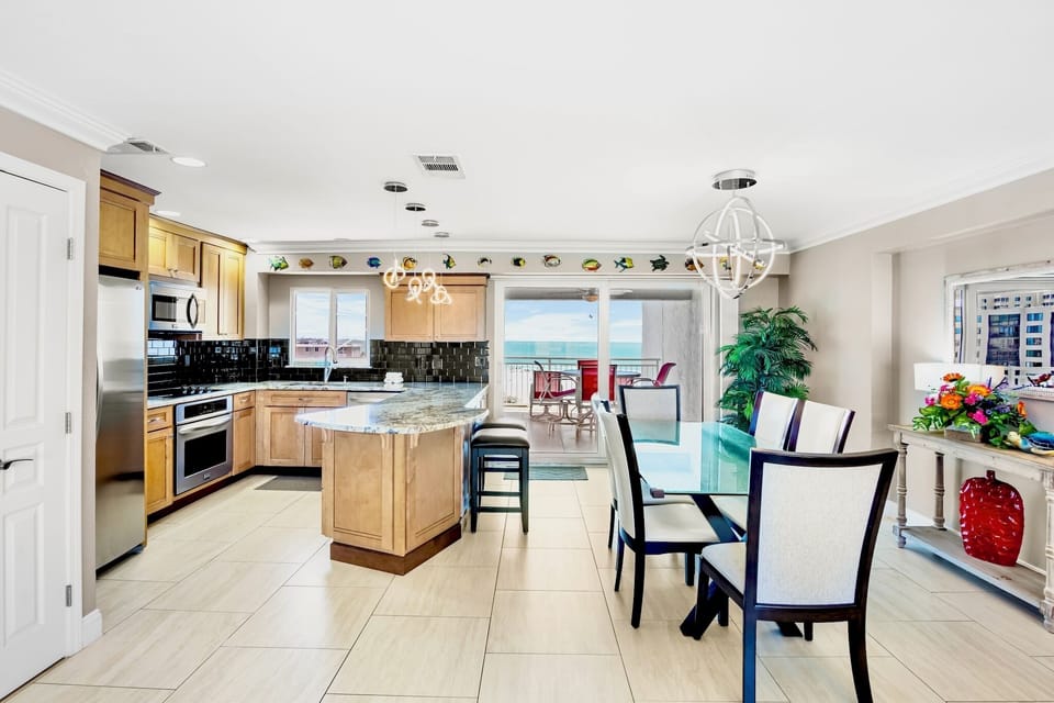 Jamaica Royale 605 by Tropical Sands Accommodations