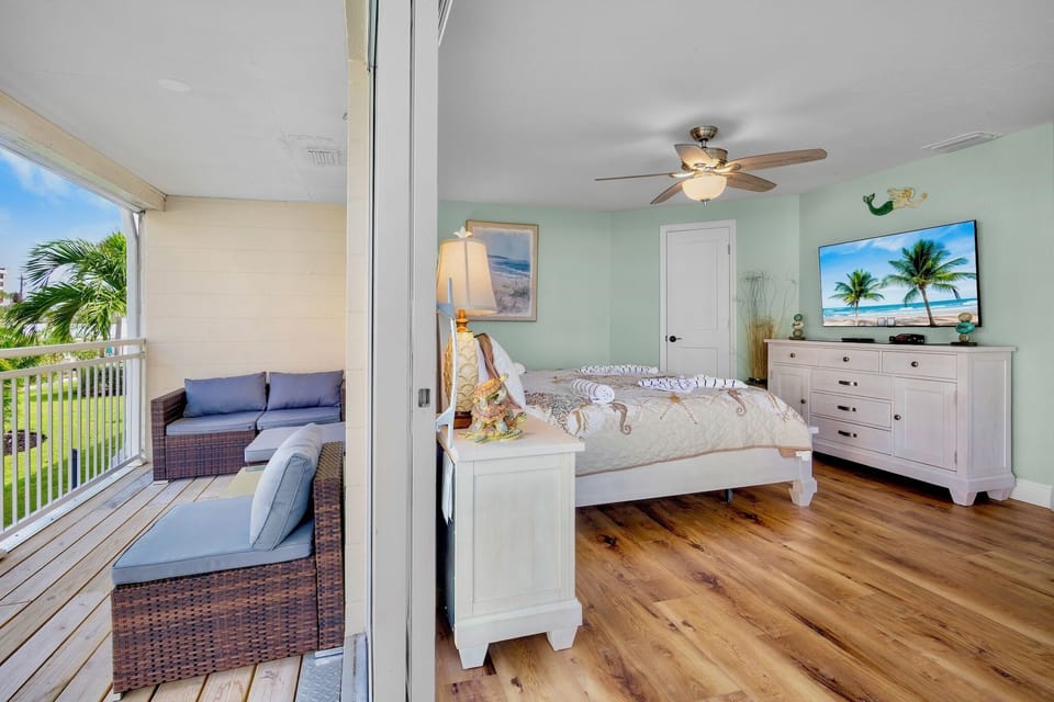 Jamaica Royale PH1 by Tropical Sands Accommodations