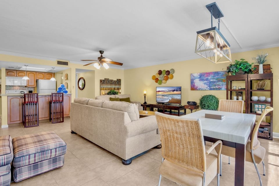 Midnight Cove II 314F by Tropical Sands Accommodations