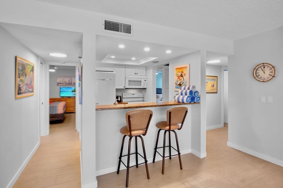 Midnight Cove II 412F by Tropical Sands Accommodations