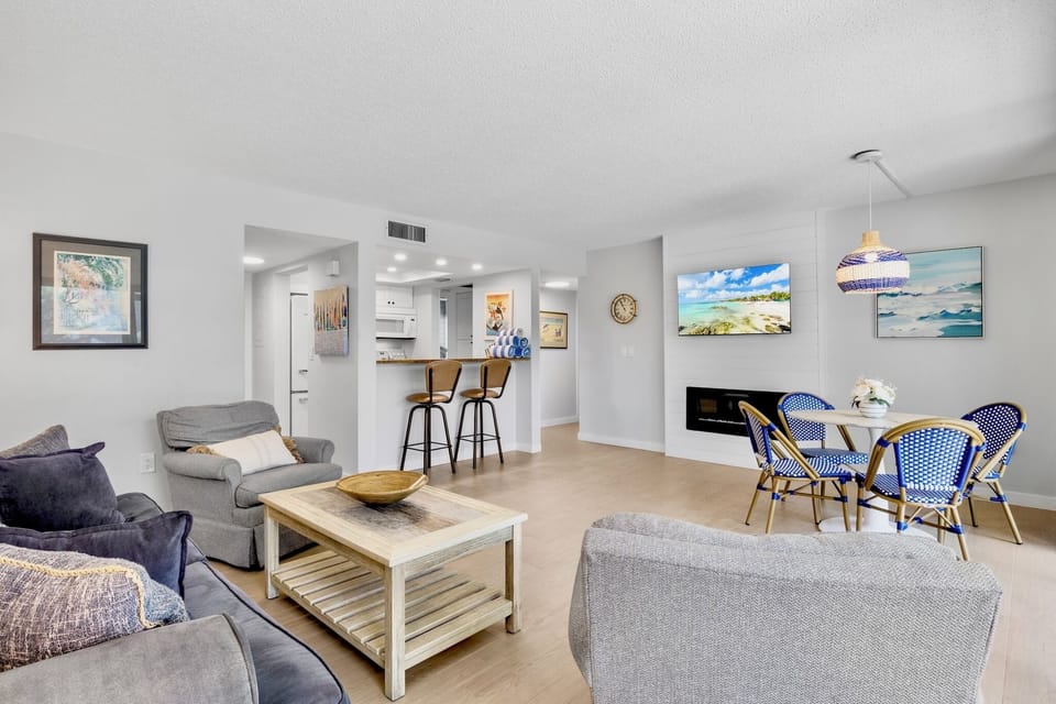 Midnight Cove II 412F by Tropical Sands Accommodations