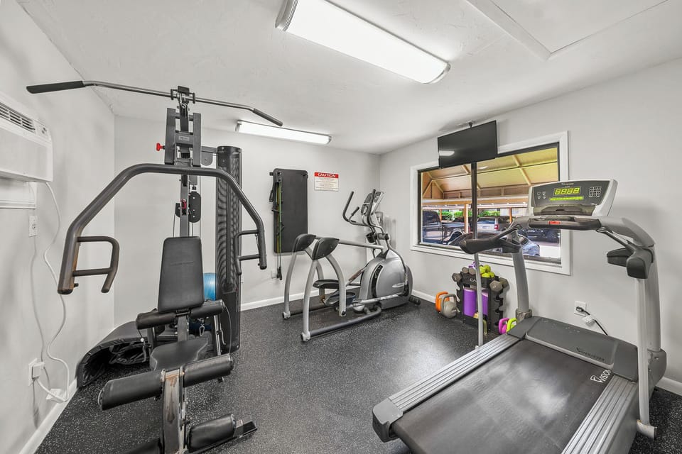 Midnight Cove II by Tropical Sands Accommodations Fitness Center