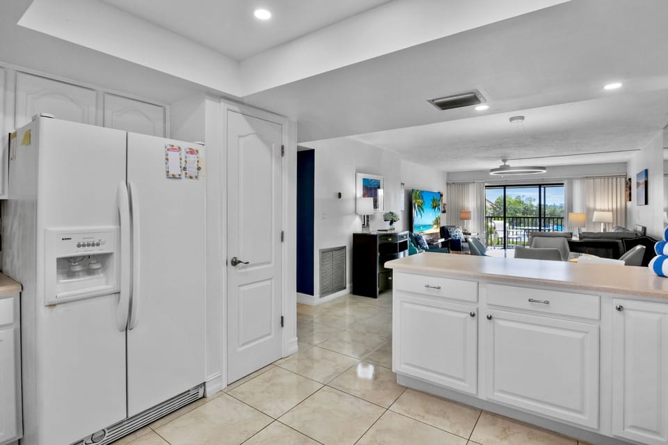 Midnight Cove II Unit 931C