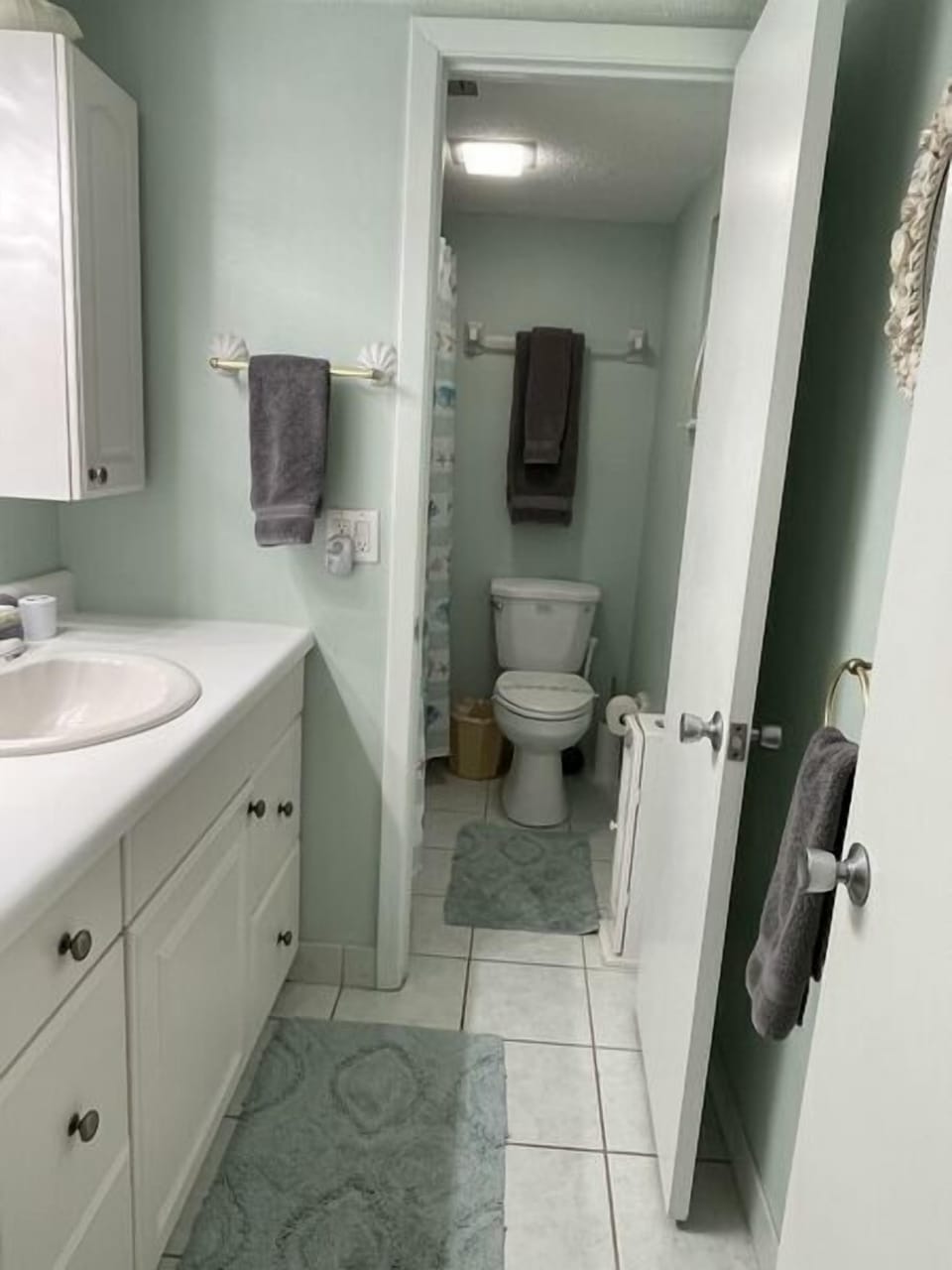Primary Bedroom, Bathroom