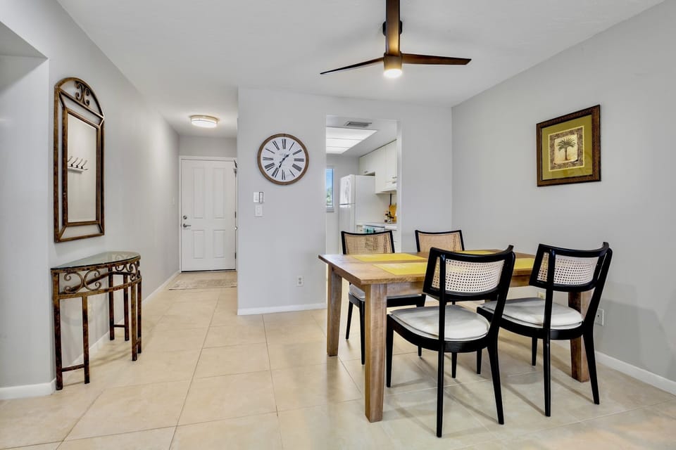 Sunset Royale 208 by Tropical Sands Accommodations