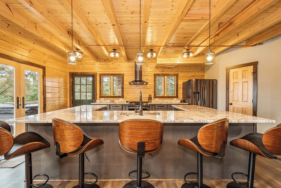 House (5 Bedrooms) | Property amenity