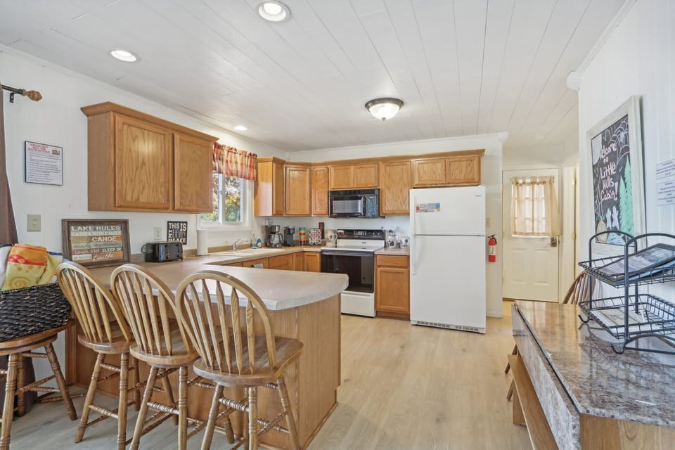 Fully equipped kitchen