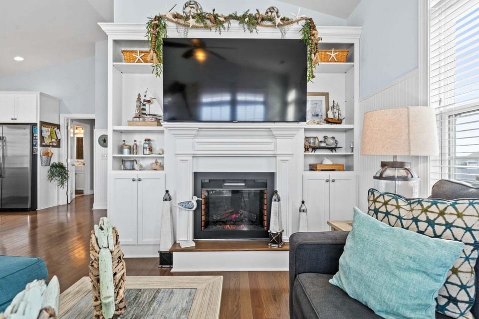 Upper Level Living Room