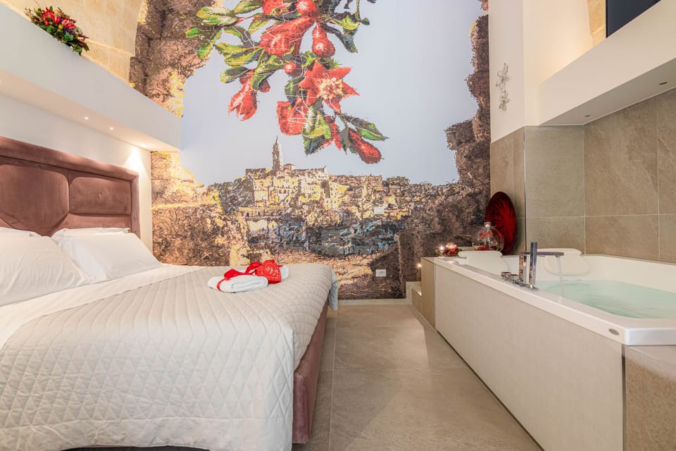 Romantic Room | Frette Italian sheets, premium bedding, Select Comfort beds, minibar