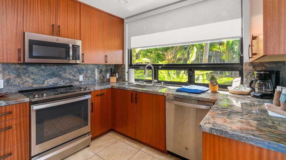 Kapalua Bay Villas #15G2 - Kitchen - Parrish Maui