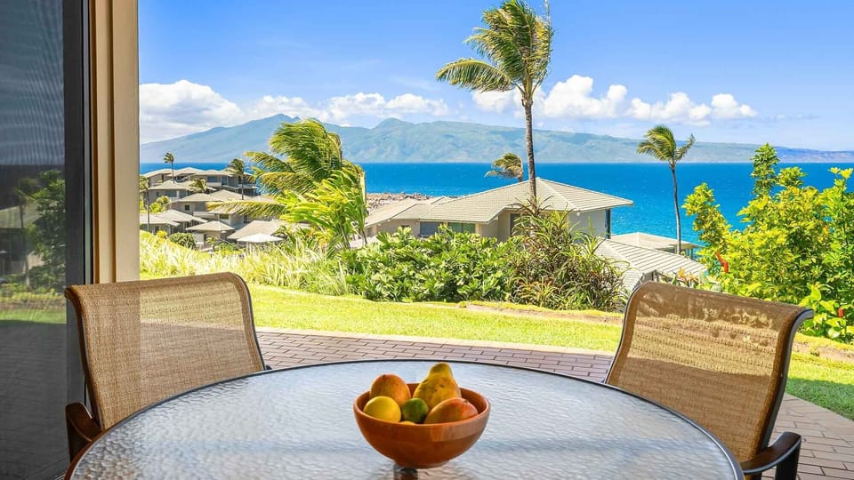 Kapalua Bay Villas #15G2 - Molokai View Dining Lanai - Parrish Maui
