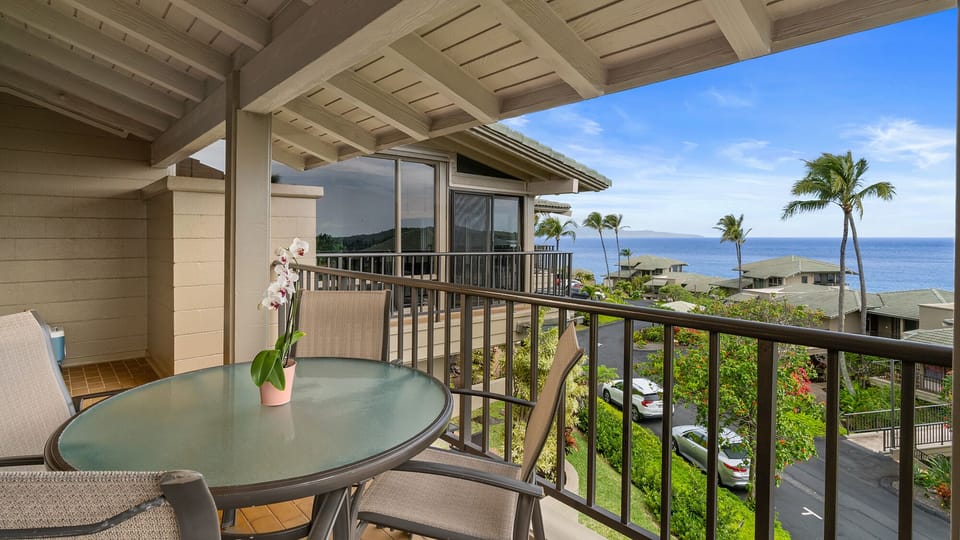 Kapalua Bay Villas #17B4 - Ocean & Molokai View Dining Lanai - Parrish Maui
