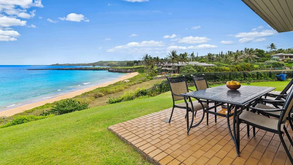 Kapalua Bay Villas #20G2 - Beach View Dining Lanai - Parrish Maui