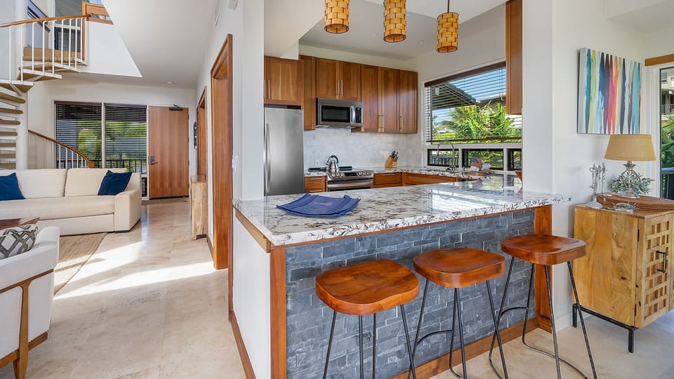 Kapalua Bay Villas #29B2 - Fully Equipped Kitchen & Breakfast Bar - Parrish Maui