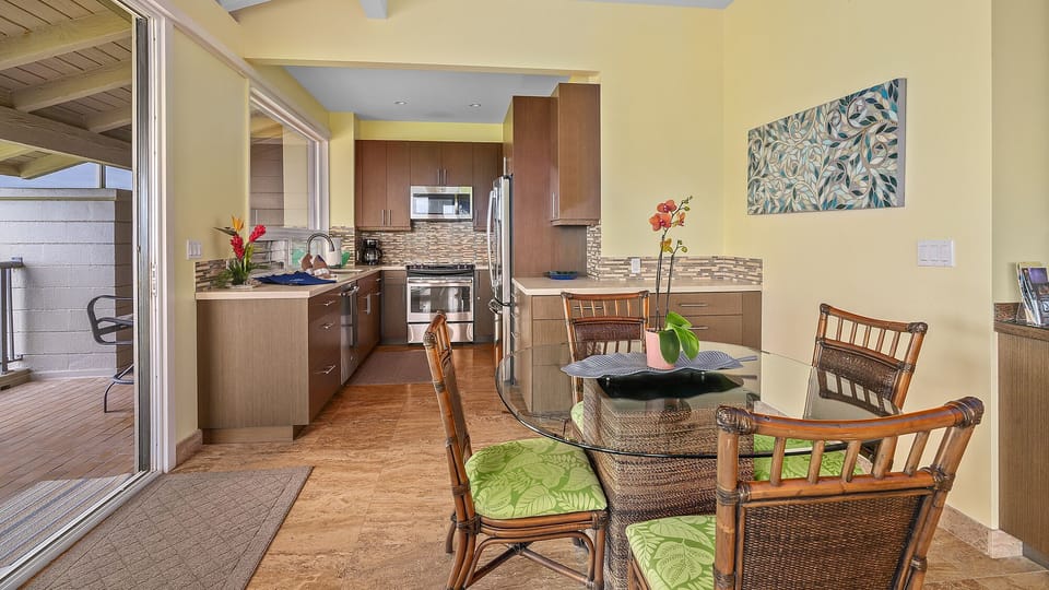 Kapalua Bay Villas #30B1 - Dining & Kitchen - Parrish Maui