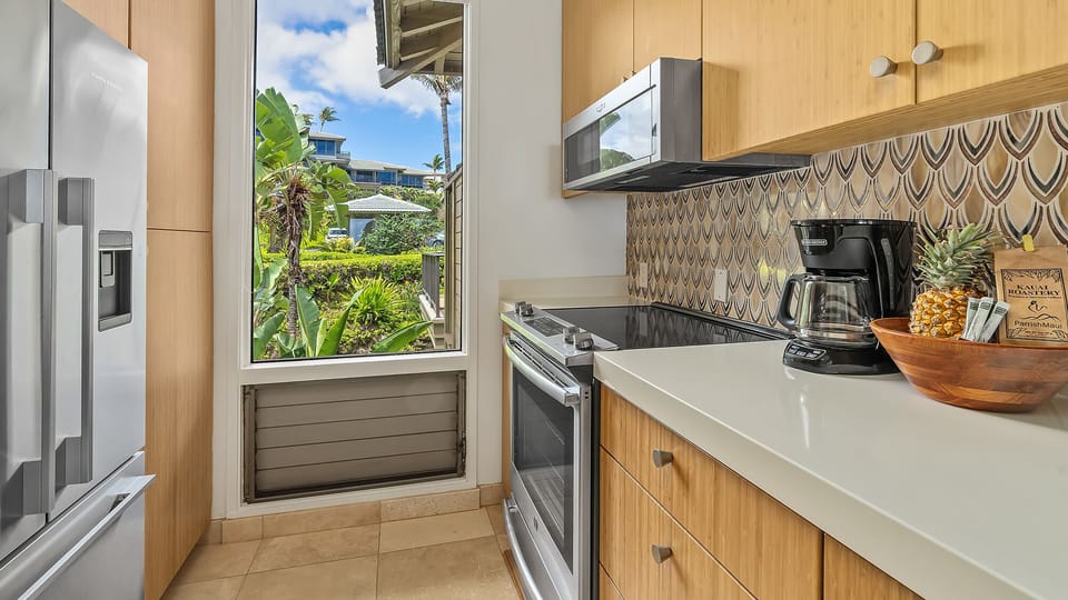 Kapalua Bay Villas #30B2 - Fully Equipped Kitchen - Parrish Maui