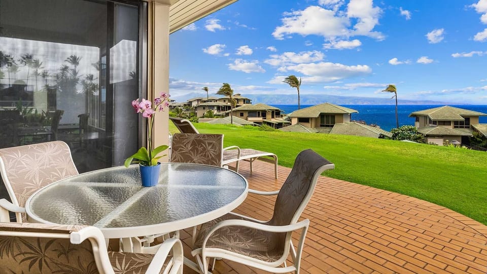 Kapalua Bay Villas #32G2 - Ocean & Molokai View Dining Lanai - Parrish Maui