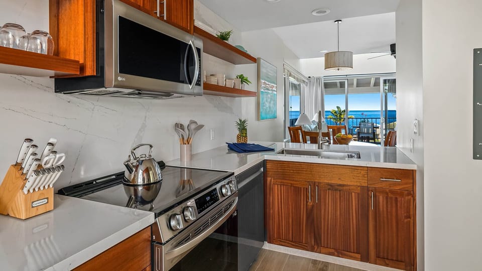 Kapalua Bay Villas #33B2 - Ocean View Kitchen - Parrish Maui