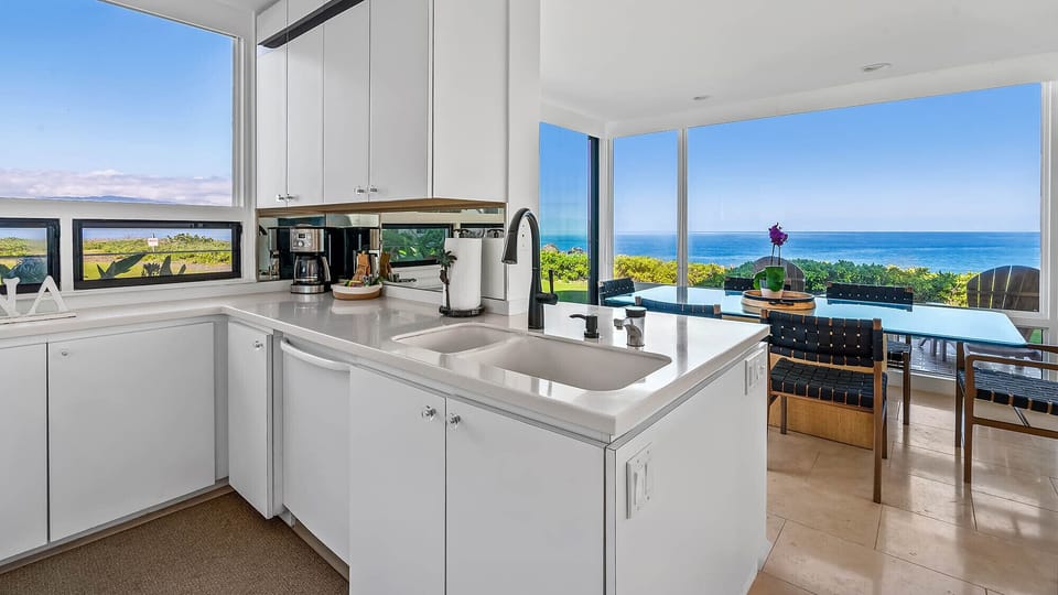 Kapalua Bay Villas #34G2 - Ocean View Kitchen & Dining Room - Parrish Maui