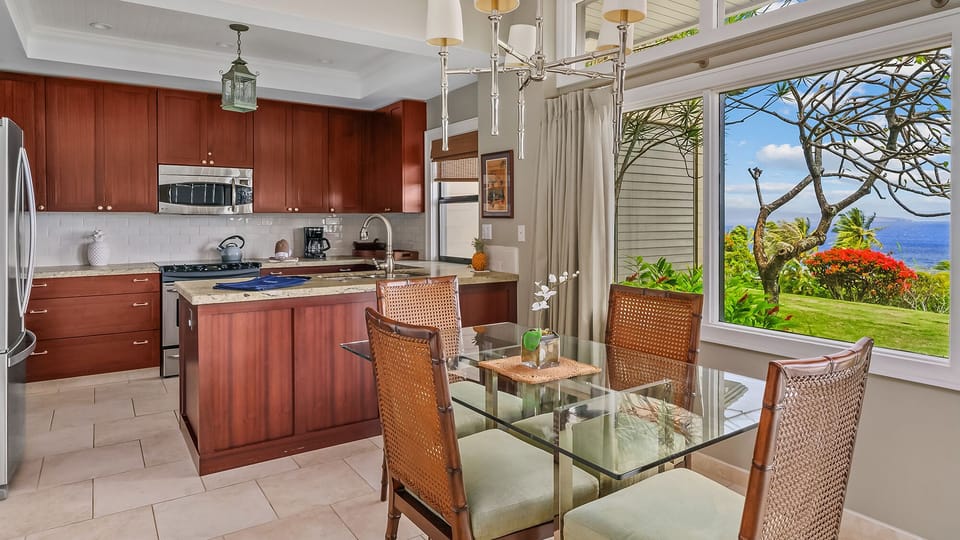 Kapalua Ridge Villas #114 - Ocean View Dining Room & Kitchen - Parrish Maui