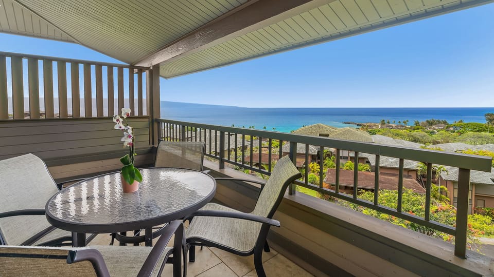 Kapalua Ridge Villas #1721 - Ocean & Molokai Dining Lanai View - Parrish Maui