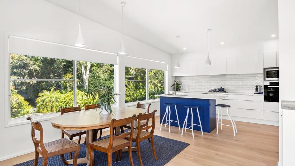 Kitchen / Dining 
