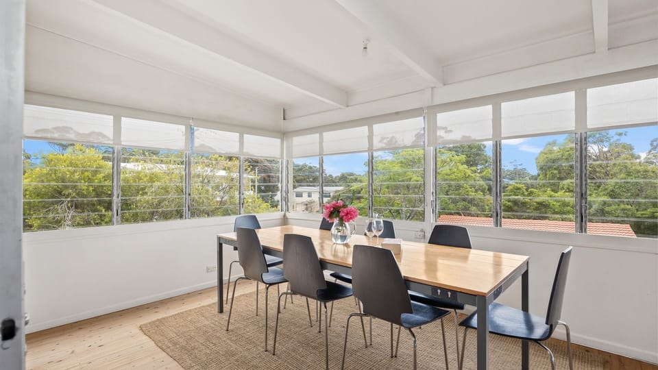 Dining room in sunroom 