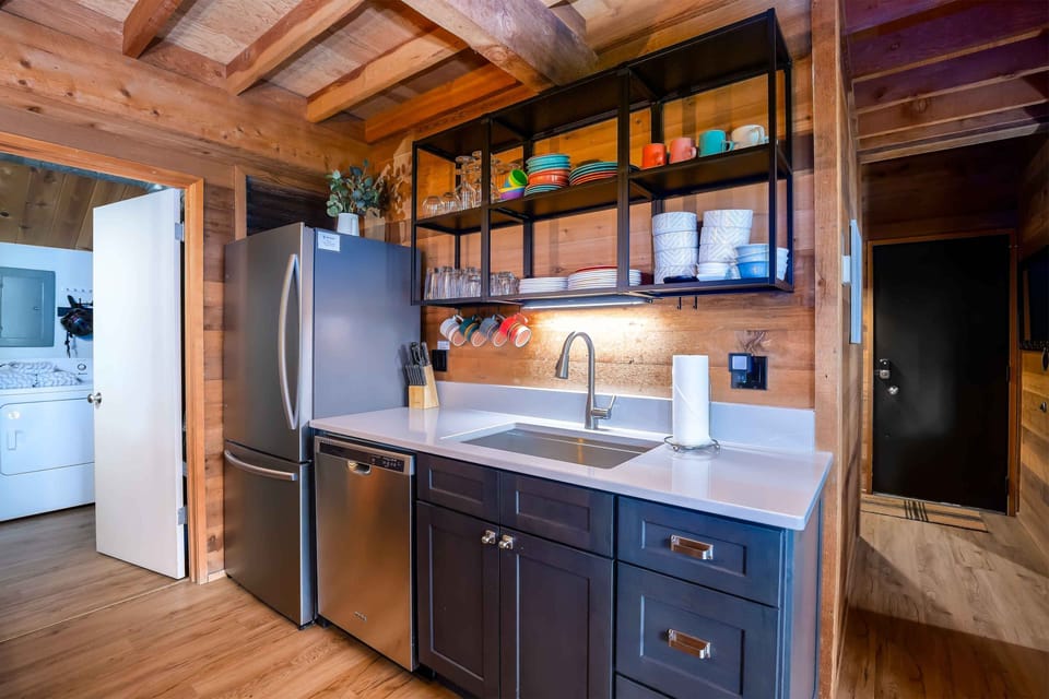 Kitchen - Main Level