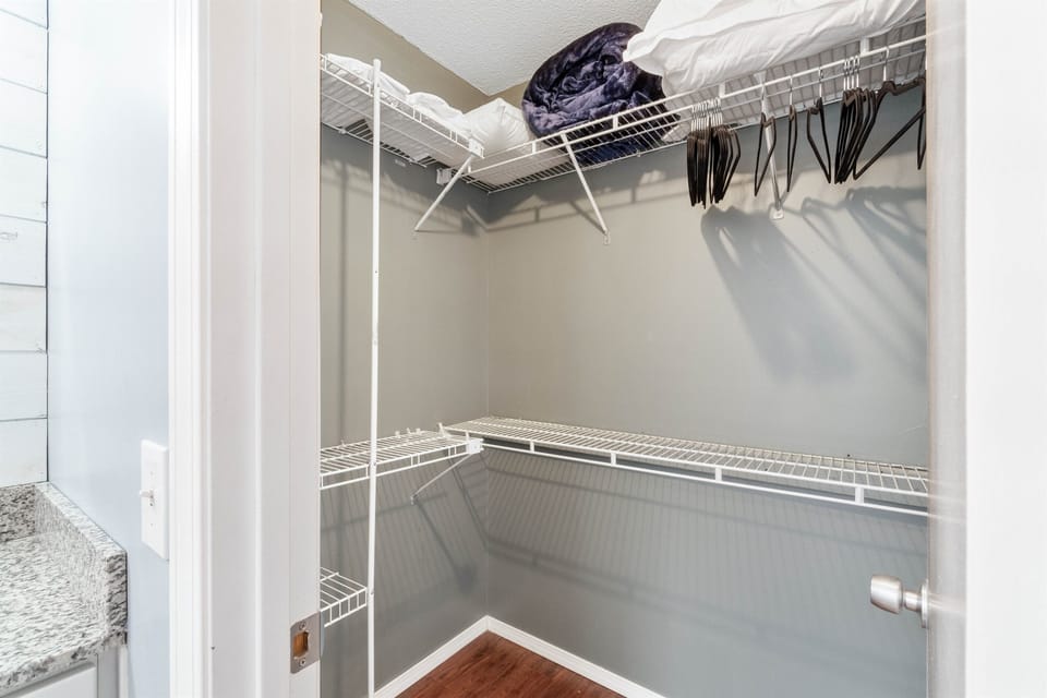 Also featuring a fantastic closet where you can store some of your clothes and use the coat hangers. Feel free to use our walk in closet!