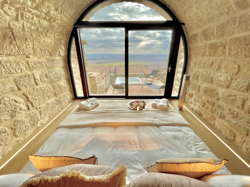 Masia de Queralt Country House in Catalonia