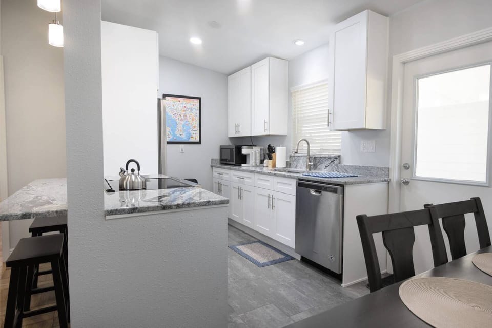 Fully Equipped kitchen with everything that you need to cook a great meal