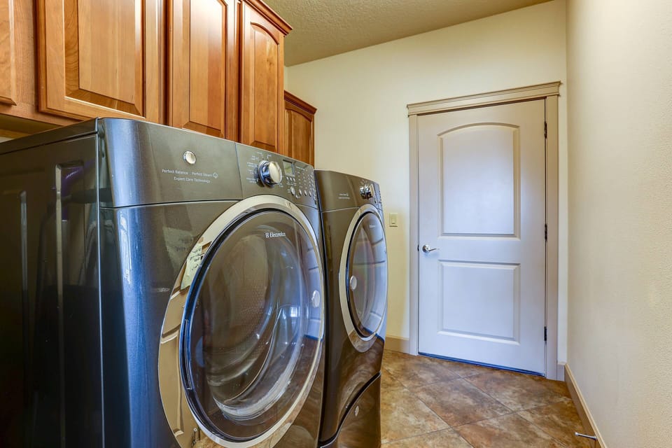 This rental has an up to date washing machine and dryer for guest use.