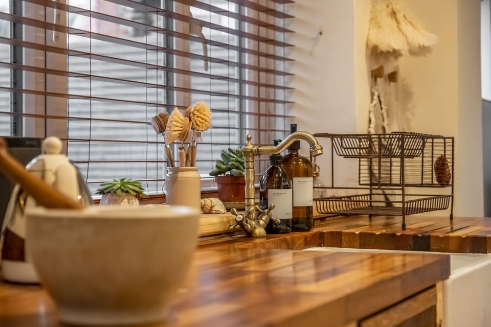 Ground floor: Bespoke Kitchen with Butler sink