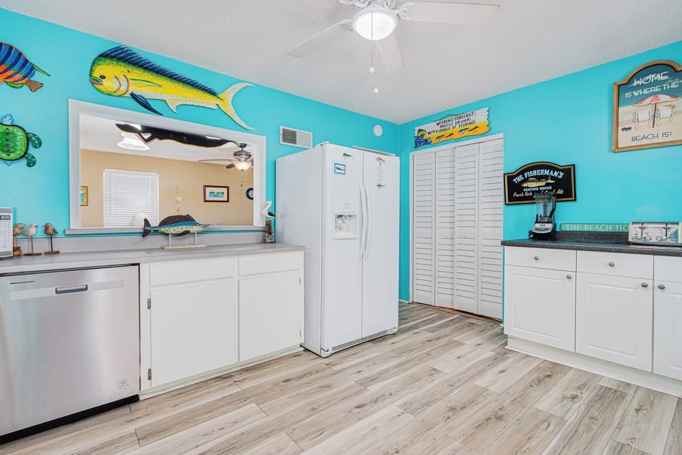 Includes dishwasher